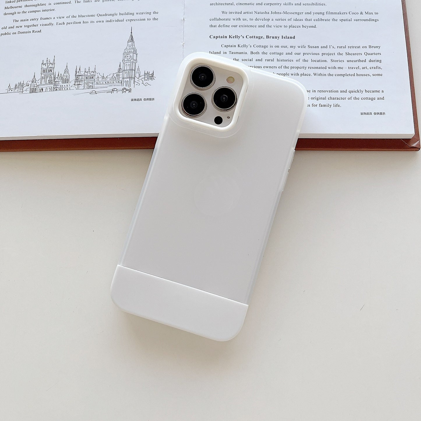 Contrasting 3-in-1 Liquid Frosted Two-tone Phone Case