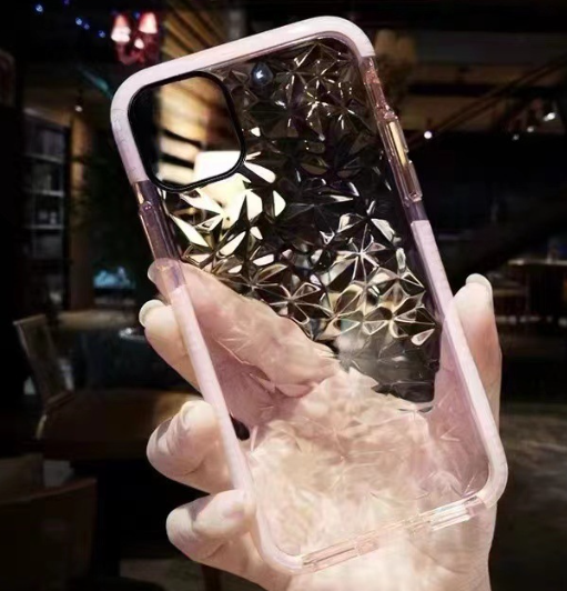 Diamond shell patterned phone case