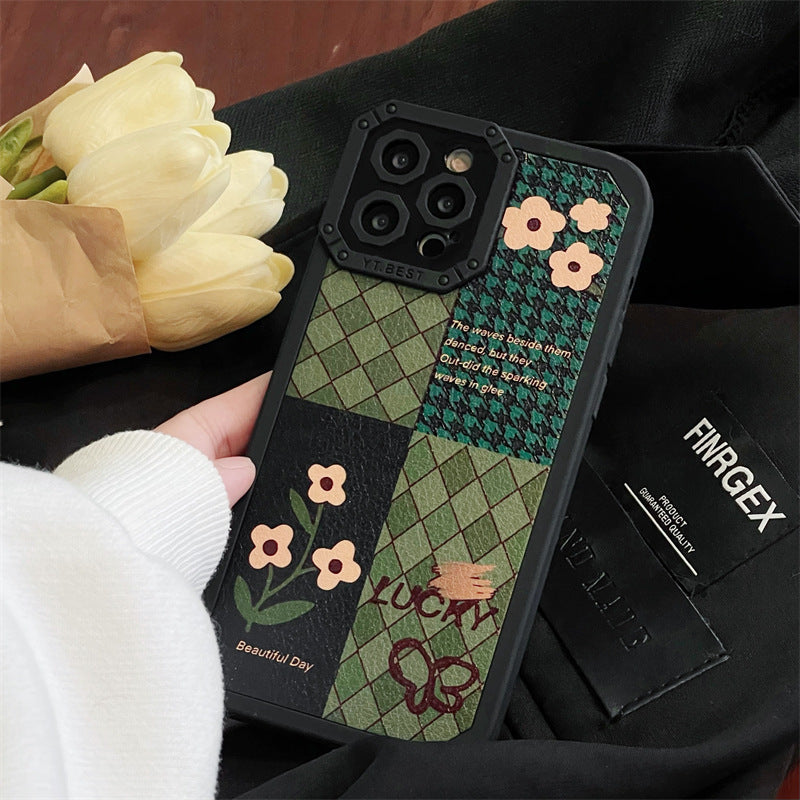 Rhombus Flower Pattern Case
