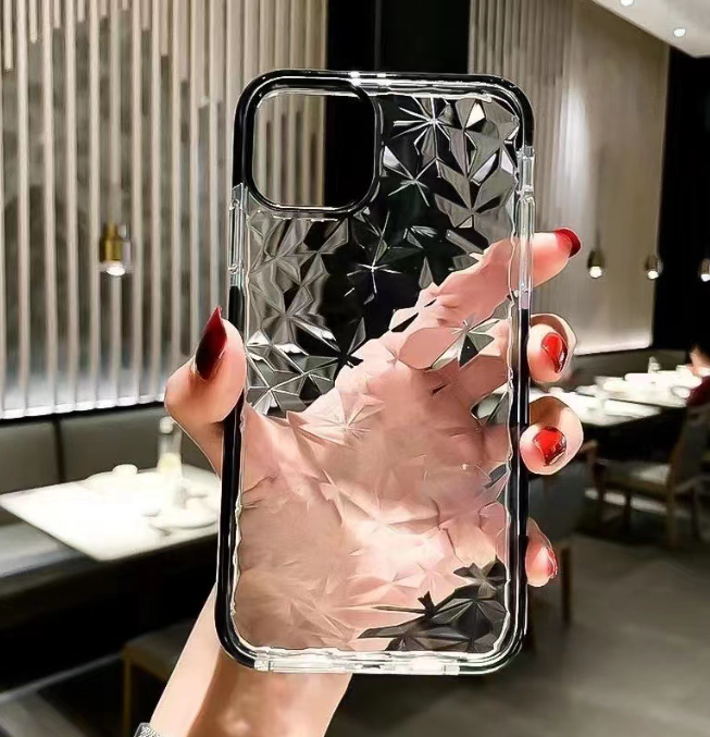 Diamond shell patterned phone case