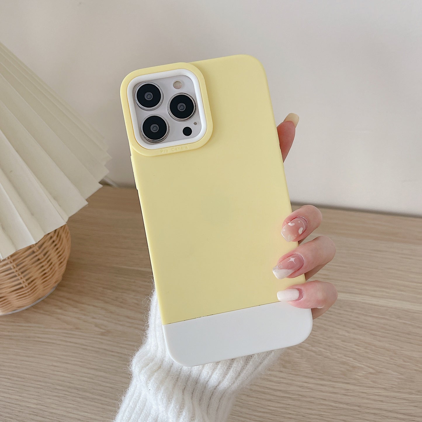 Contrasting 3-in-1 Liquid Frosted Two-tone Phone Case