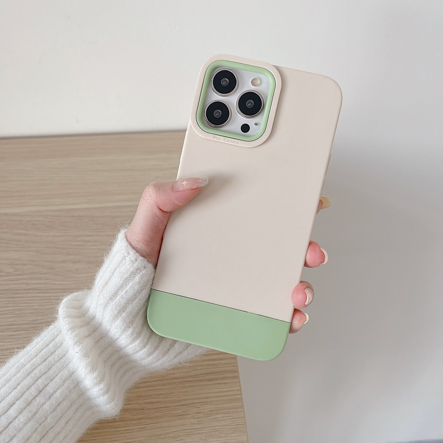 Contrasting 3-in-1 Liquid Frosted Two-tone Phone Case