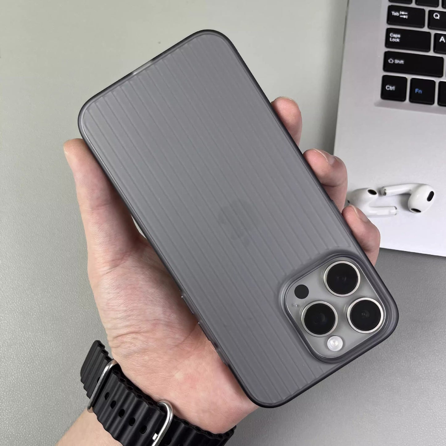 Metal stripped case